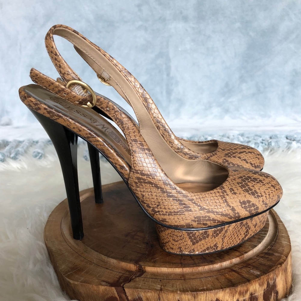 BEAUTIFUL❤️MARCIANO BY GUESS PUMPS❤️